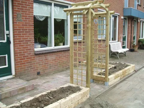 Tuinproject van Hovenier Klavertje 4: aanleg en bestrating