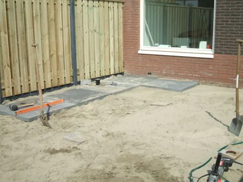 Tuinproject van Hovenier Klavertje 4: aanleg en bestrating